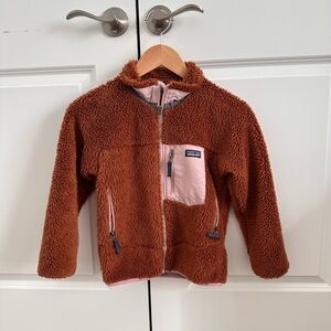 Patagonia Fleece Jacket in Brown and Pink